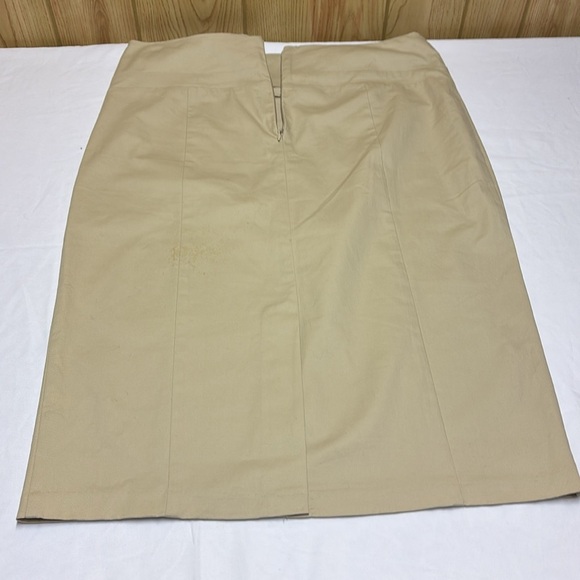 7th Avenue Classic Tan Women's Skirt - Picture 8 of 8